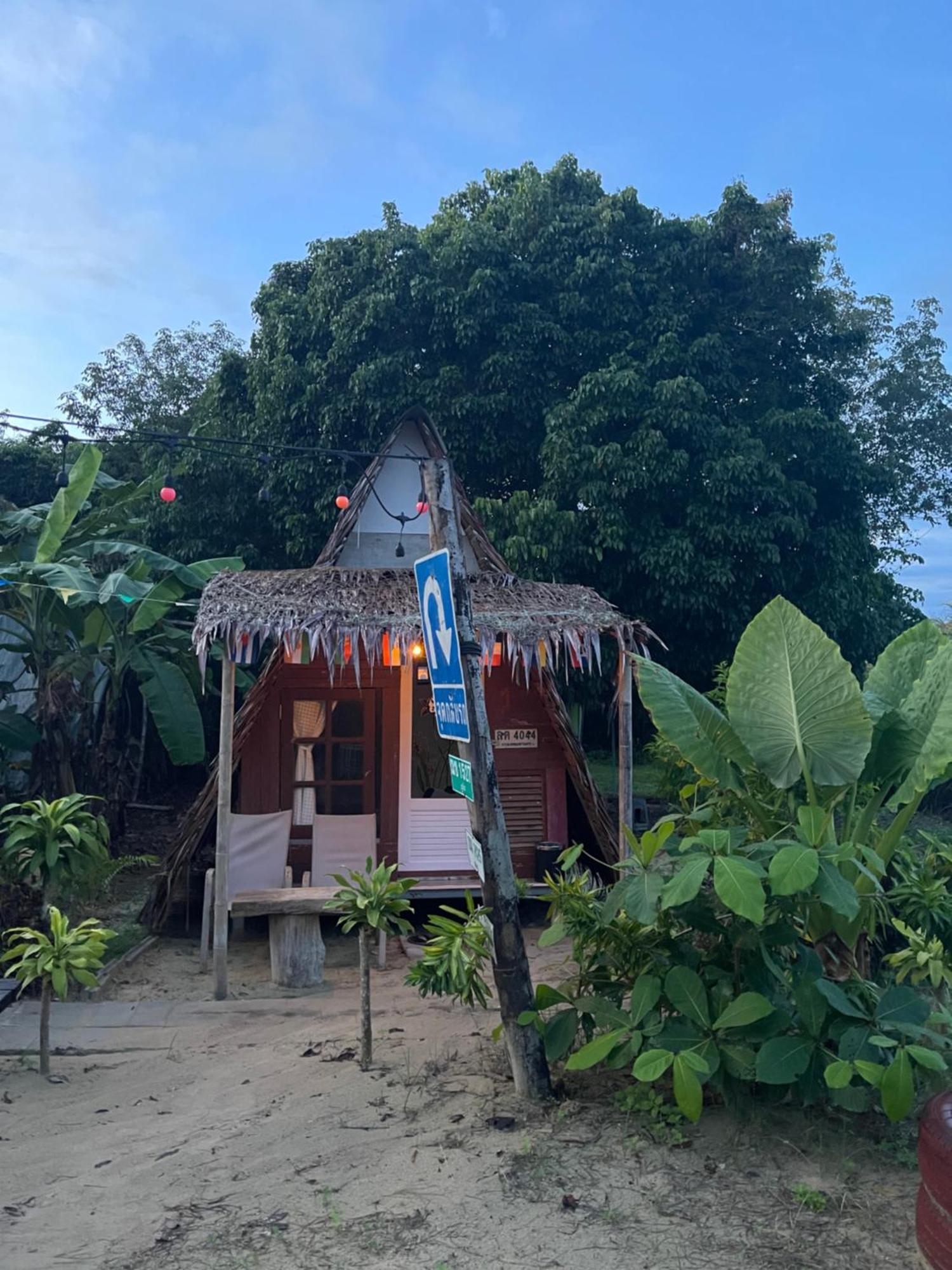 Phuketairportcamping Hotel Ban Bo Sai Klang Kültér fotó